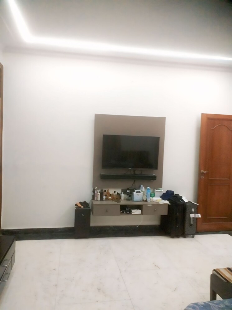 Room, rajinder nagar 2 Bedroom 1180 Sq.Ft. Builder Floor In Rajinder Nagar Delhi 9309385