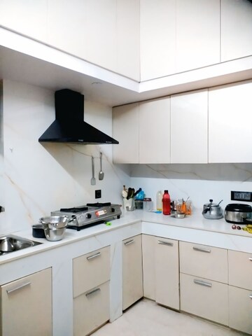 Kitchen in 2 BHK Builder Floor at Rajinder Nagar – for Rent