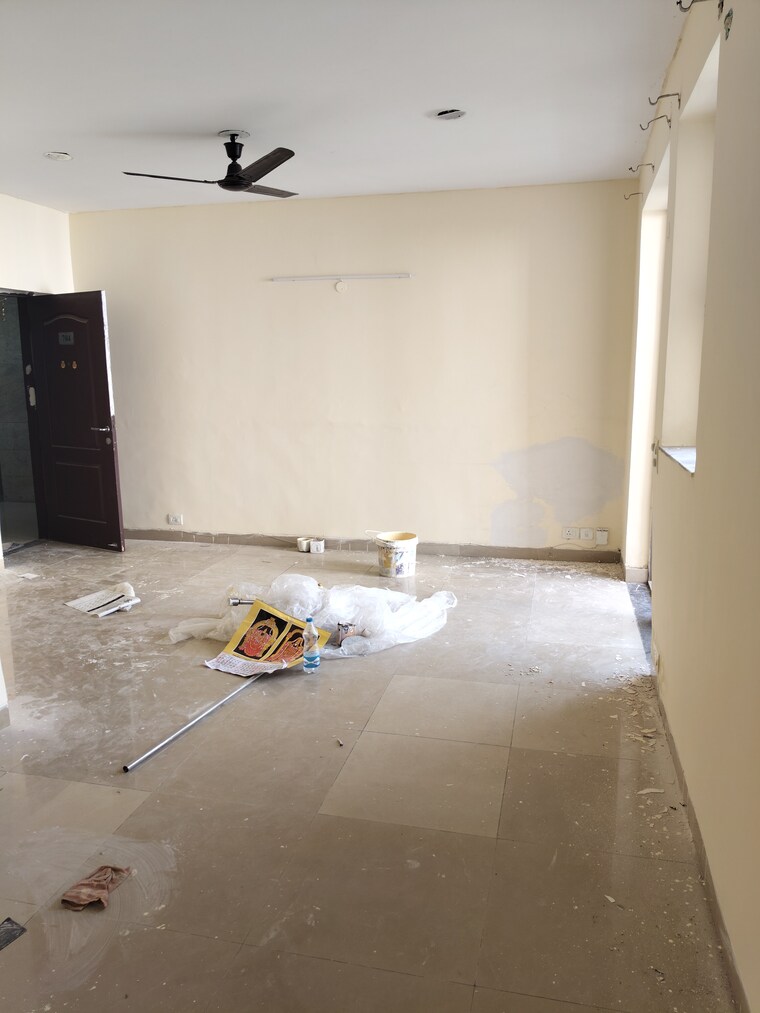 Room, unitech-uniworld-gardens-2 2 Bedroom 997 Sq.Ft. Apartment In Sector 47 Gurgaon 9309404