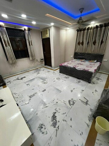 Bedroom in 2 BHK Builder Floor at Rajinder Nagar – for Rent