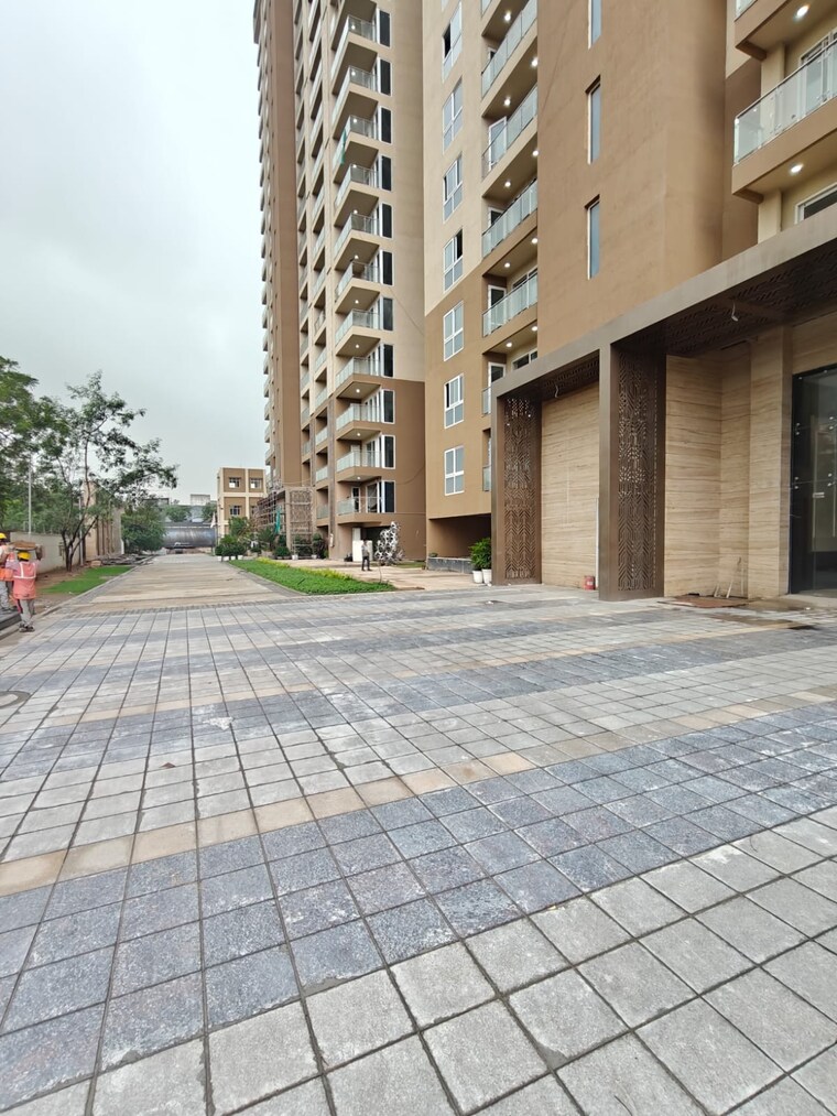 Exterior View, godrej-south-estate-okhla 2 Bedroom 1500 Sq.Ft. Apartment In Okhla Delhi 9309391
