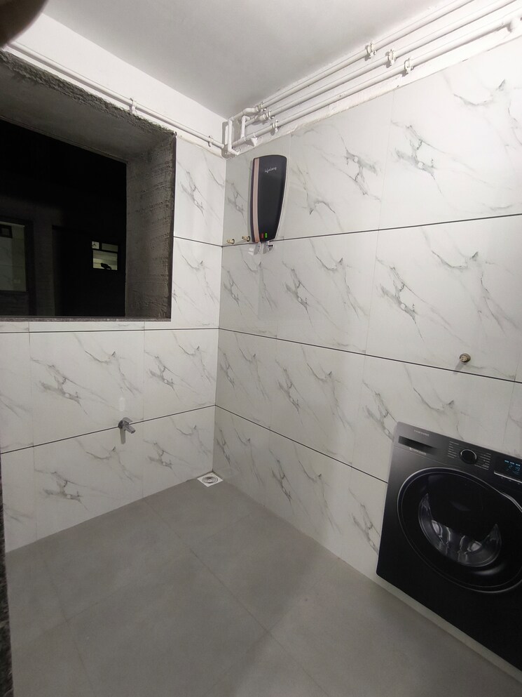 Attached Bathroom, adajan 4 Bedroom 2800 Sq.Ft. Apartment In Adajan Surat 9309389