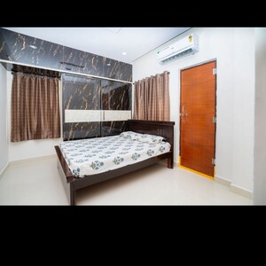 Bedroom in 2 BHK Builder Floor at Financial District – for Rent