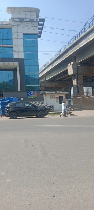 Industrial Plot – Exterior View View at Sector 63 - for Rent