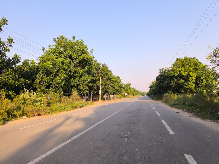 Garden, 3b-homes-pataudi-one  100 Sq.Yd. Plot In Rampura Gurgaon 9309425