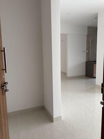 Room in 3 BHK Apartment at Nirman Adi, Kalyani Nagar – for Sale