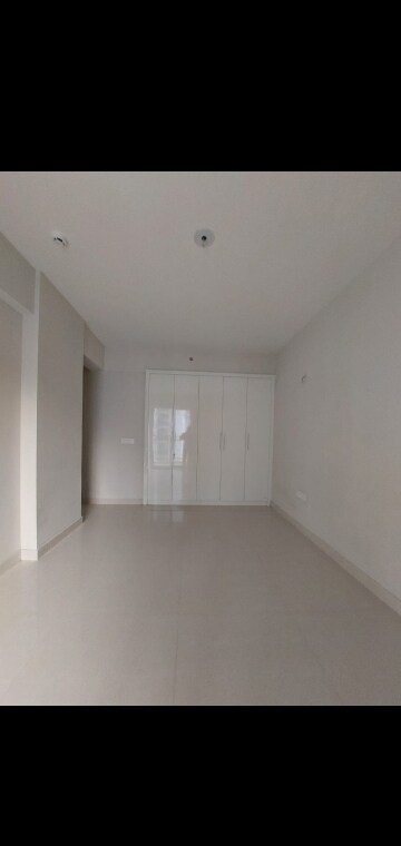 2 BHK Apartment For Rent in Eldeco Live By The Greens, Sector 150