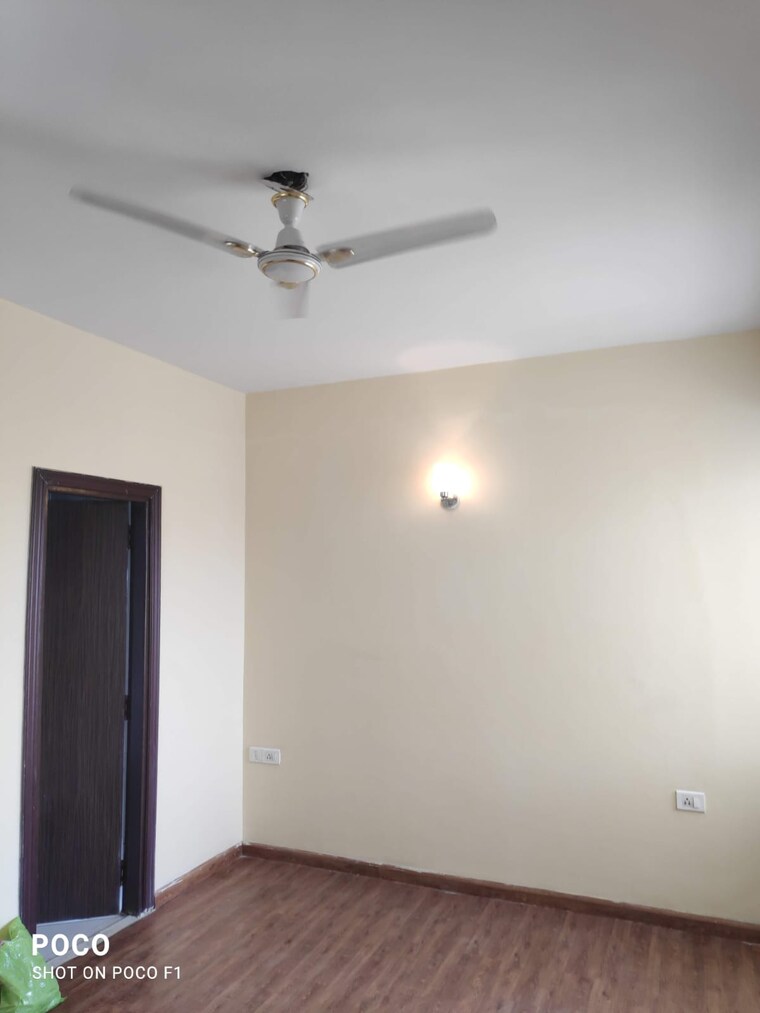 Room, satya-the-hermitage-phase-2 2 Bedroom 1450 Sq.Ft. Apartment In Sector 103 Gurgaon 9309446