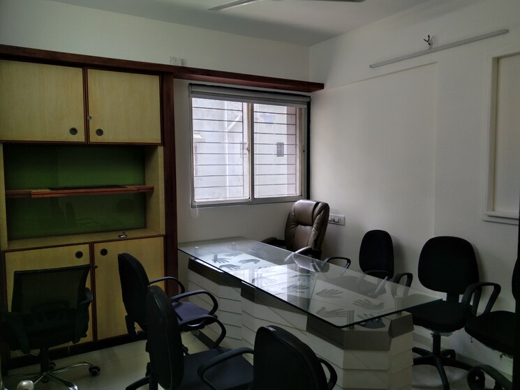 Team Area, phoenix-omkar-nandan Commercial Office Space 1900 Sq.Ft. In Narhe Pune 9309463