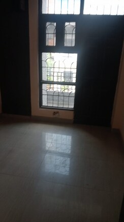 2 BHK + Servant Room Apartment For Sale in Parsvnath Majestic Floors