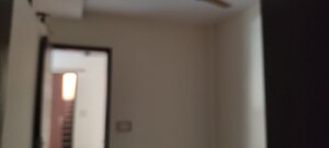 Room in 2 BHK Builder Floor at Lajpat Nagar – for Rent