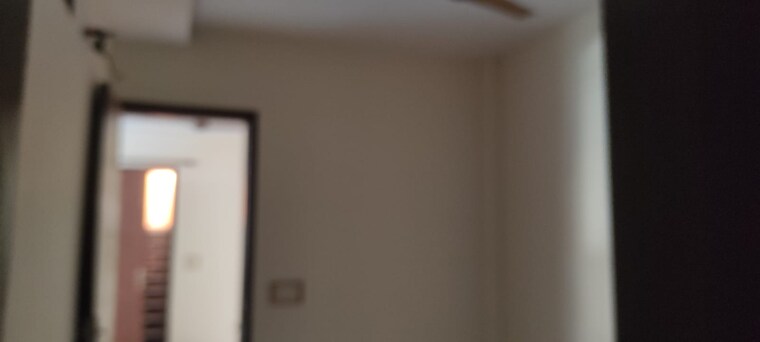 Room, lajpat nagar 2 Bedroom 900 Sq.Ft. Builder Floor In Lajpat Nagar Delhi 9309478