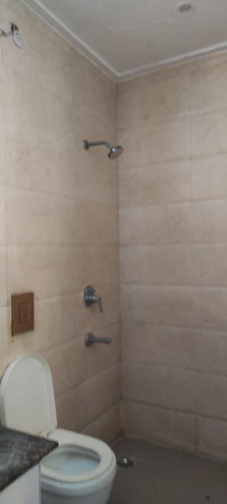 Bathroom, lajpat nagar 2 Bedroom 900 Sq.Ft. Builder Floor In Lajpat Nagar Delhi 9309478
