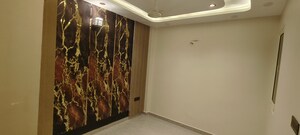 Room in 2 BHK Builder Floor at Dwarka Mor – for Rent