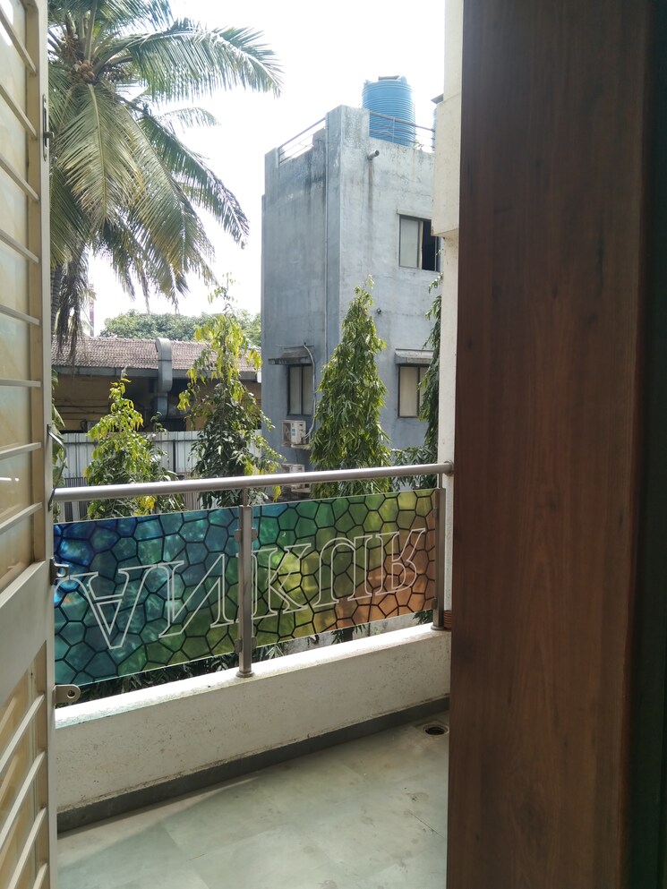 Balcony, vadgaon budruk Commercial Office Space 1950 Sq.Ft. In Vadgaon Budruk Pune 9309508