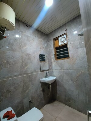 Bathroom in 1 BHK Builder Floor at Saket – for Rent