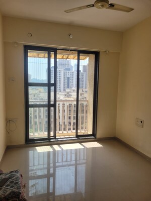 Room in 1 BHK Apartment at Coral Heights, Kavesar – for Rent