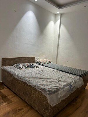 Bedroom in 1.5 BHK Builder Floor at Lajpat Nagar – for Rent