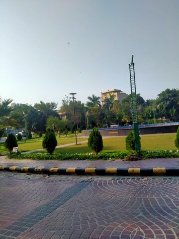  Plot For Sale in Sector 17a Yamuna Expressway