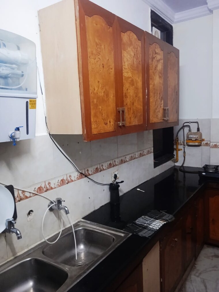 Kitchen, lajpat nagar 2 Bedroom 900 Sq.Ft. Builder Floor In Lajpat Nagar Delhi 9309556