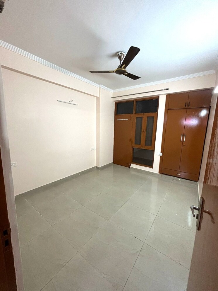 Room, nilaya-greens 2 Bedroom 852 Sq.Ft. Apartment In Raj Nagar Extension Ghaziabad 9309575