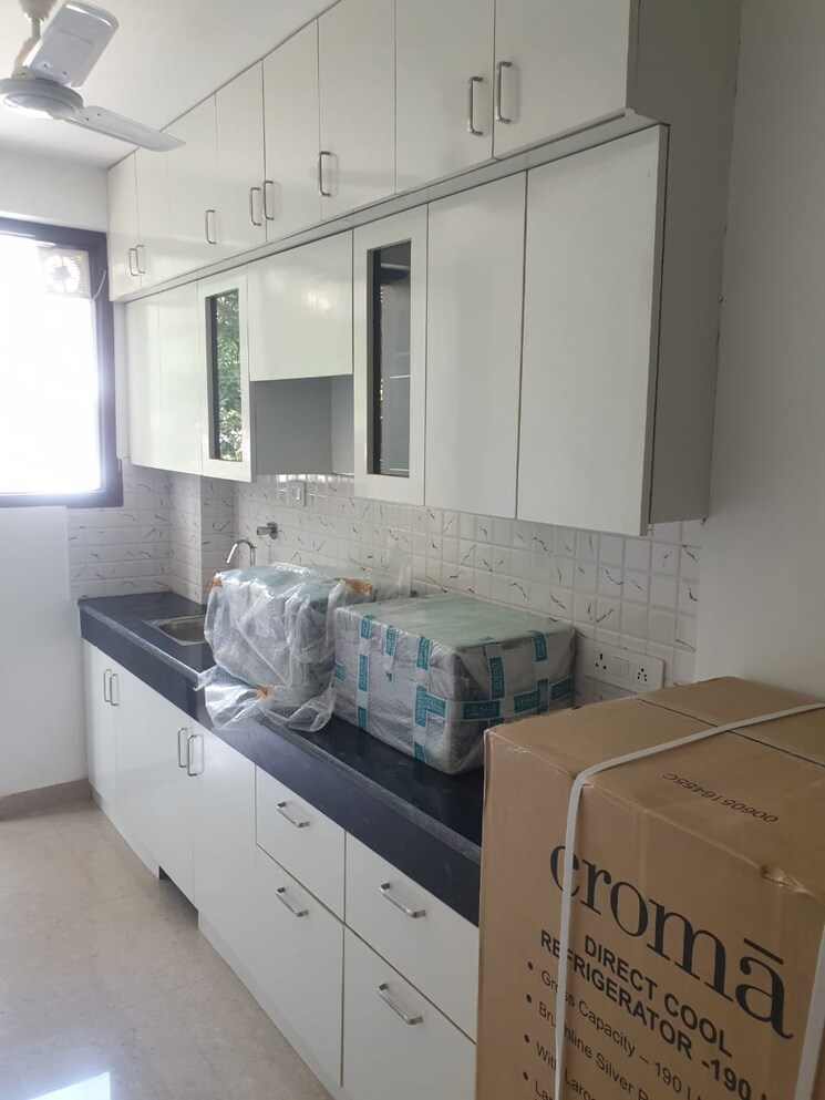 Kitchen, dlf-city-phase-v 1 Bedroom 500 Sq.Ft. Builder Floor In Dlf Phase V Gurgaon 9309582