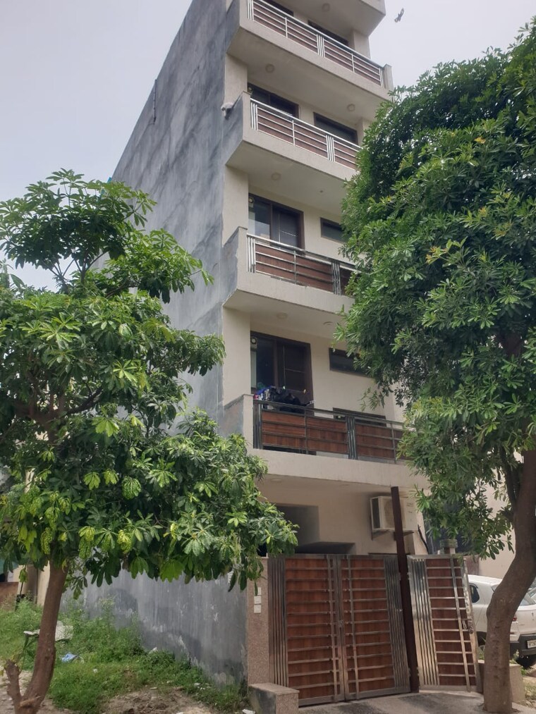 Exterior View, dlf-city-phase-v 1 Bedroom 500 Sq.Ft. Builder Floor In Dlf Phase V Gurgaon 9309582