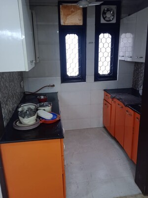 Kitchen in 1.5 BHK Builder Floor at Lajpat Nagar – for Rent