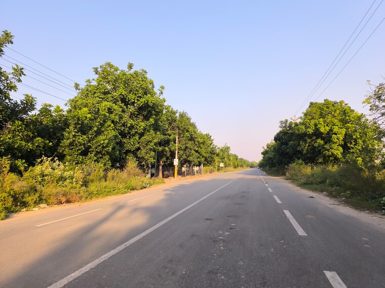 Garden, pataudi  100 Sq.Yd. Plot In Pataudi Gurgaon 9309610