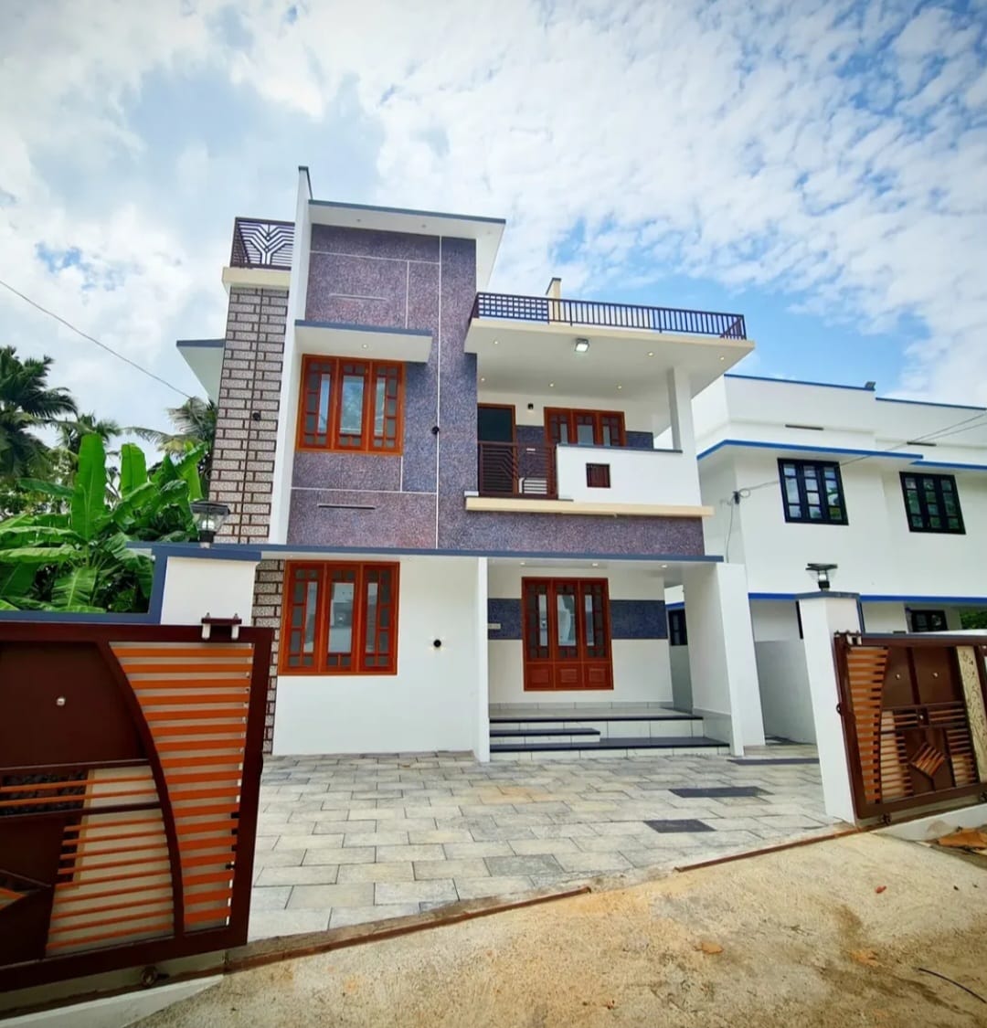 3 BHK + Study Room Villa For Sale in Mundur