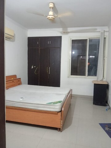 Bedroom in 2 BHK Apartment at Vip Road – for Rent
