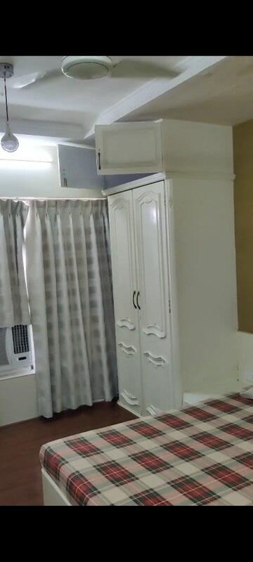 Master Bedroom in 2 BHK Apartment at Noori Towers Apartment, Masjid Bunder – for Sale