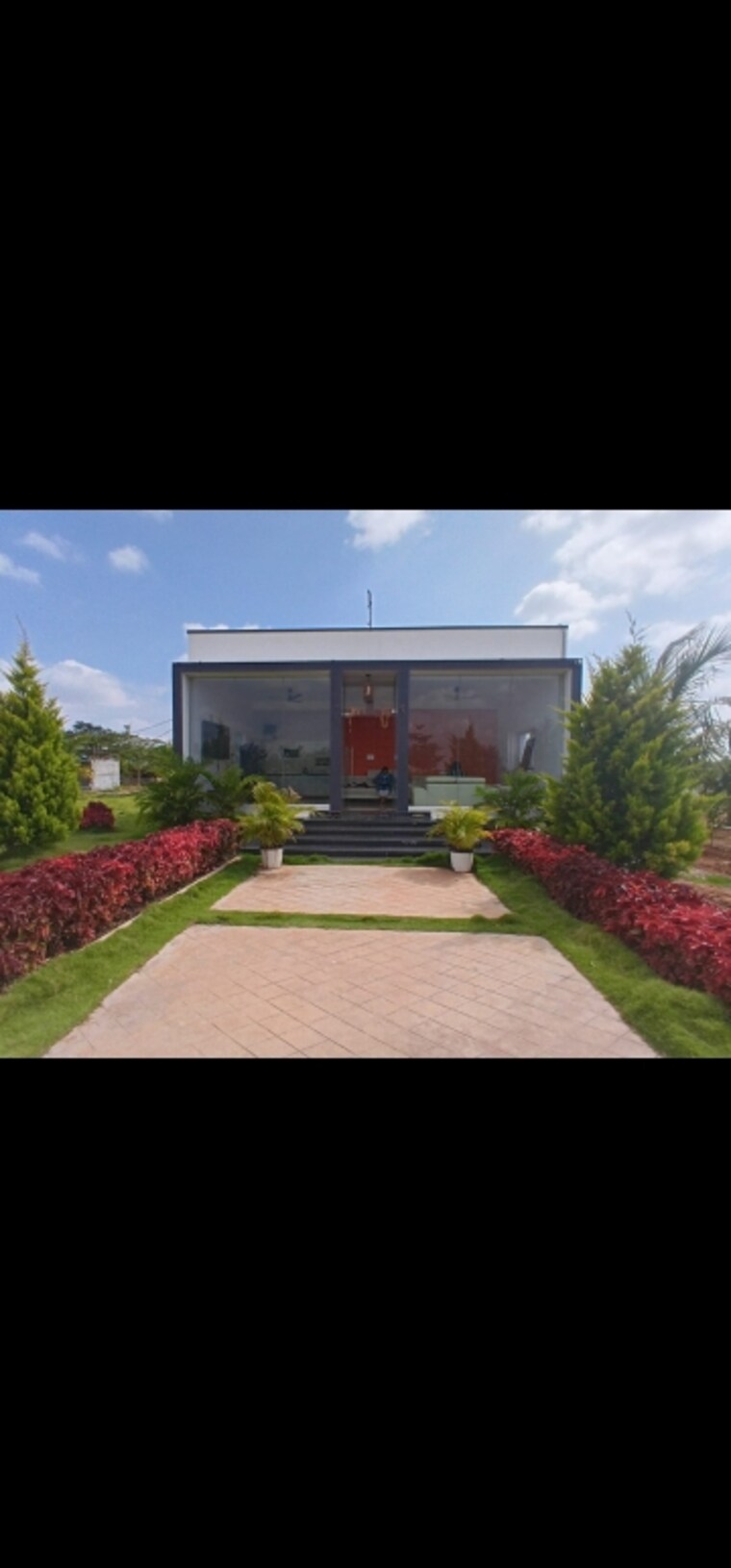 Garden, red-tree-grand  1200 Sq.Yd. Plot In Akshayanagar Bangalore 9309750