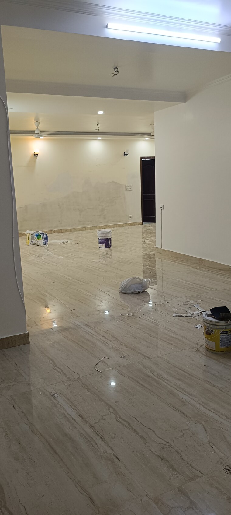 Room, pareena-om-apartments 2 Bedroom 672 Sq.Ft. Apartment In Sector 112 Gurgaon 9309765