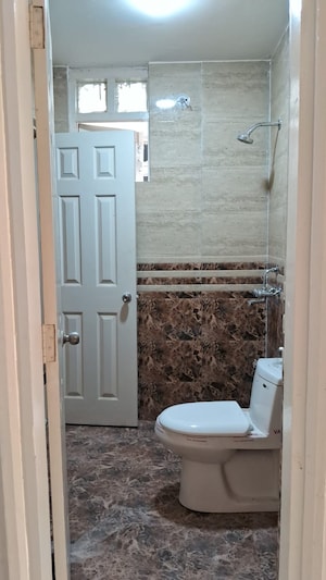 Bathroom in 3 BHK Builder Floor at TDI The Retreat, Sector 89 – for Sale