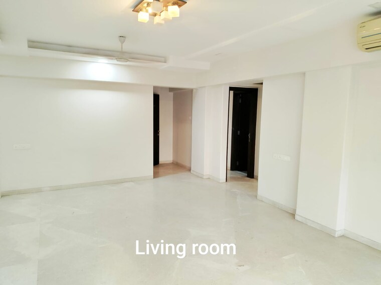 Room, eminente-i 3 Bedroom 1300 Sq.Ft. Apartment In Khar West Mumbai 9309831