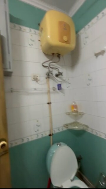 Bathroom in 2 BHK Builder Floor at East Patel Nagar – for Rent