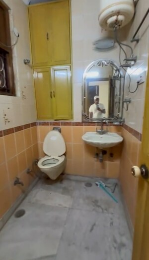 Bathroom in 2 BHK Builder Floor at East Patel Nagar – for Rent