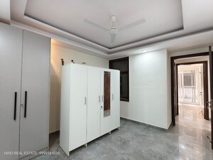 Room in 3 BHK Builder Floor at Chattarpur – for Rent