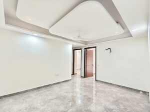 Room in 3 BHK Builder Floor at Chattarpur – for Rent