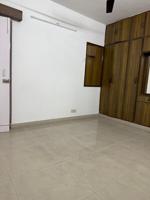 Room in 2 BHK Apartment at Zara Rossa, Sector 112 – for Rent