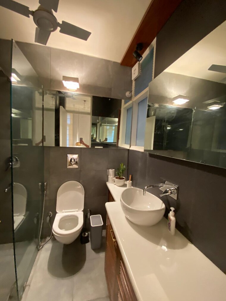 Attached Bathroom, greater kailash ii 3 Bedroom 2000 Sq.Ft. Apartment In Greater Kailash ii Delhi 9309895