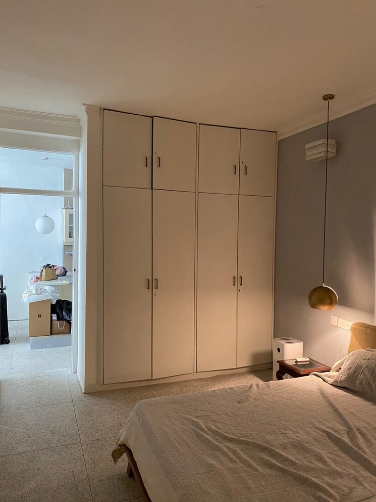 Room, greater kailash ii 3 Bedroom 2000 Sq.Ft. Apartment In Greater Kailash ii Delhi 9309895