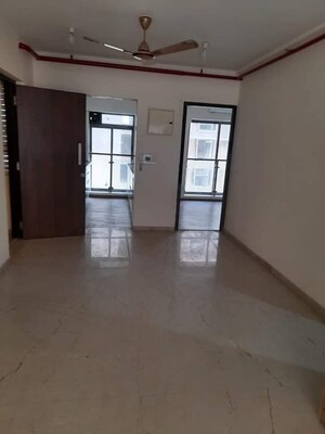 Room in 2 BHK Apartment at Spenta Alta Vista, Chembur – for Rent