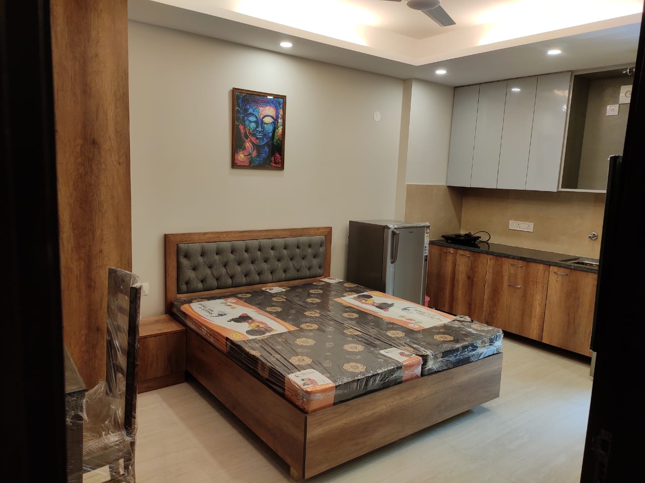 1 Rk  800 Sq.Ft. Builder Floor in Mohit House