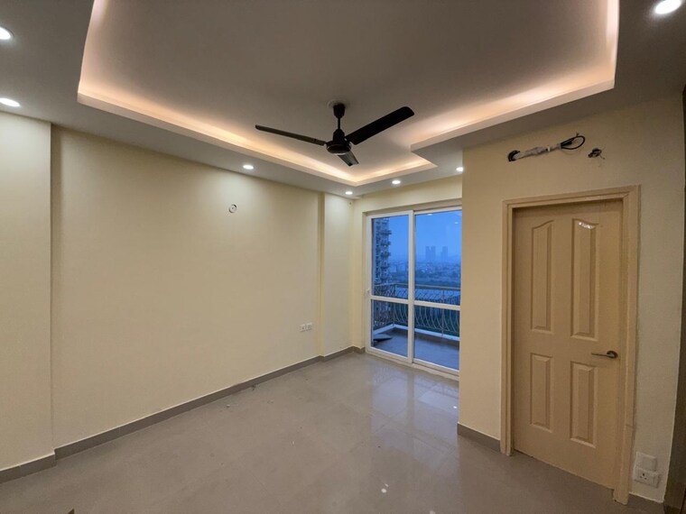 Room, bptp-park-prime 3.5 Bedroom 2062 Sq.Ft. Apartment In Sector 66 Gurgaon 9309955
