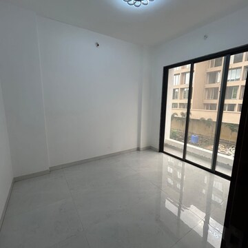 Room in 2 BHK Apartment at Marathon Nexzone Zenith 2, Palaspe Phata – for Sale