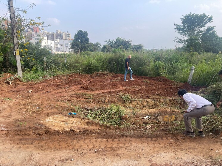 undefined, lalbagh rd Commercial Land 17000 Sq.Ft. In Lalbagh rd Bangalore 9310037