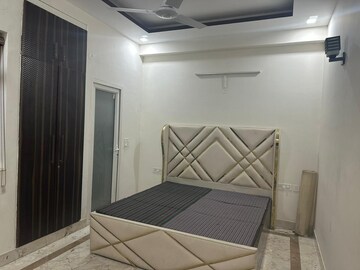 Bathroom in 3.5 BHK Builder Floor at Sushant Lok 2, Sector 57 – for Rent