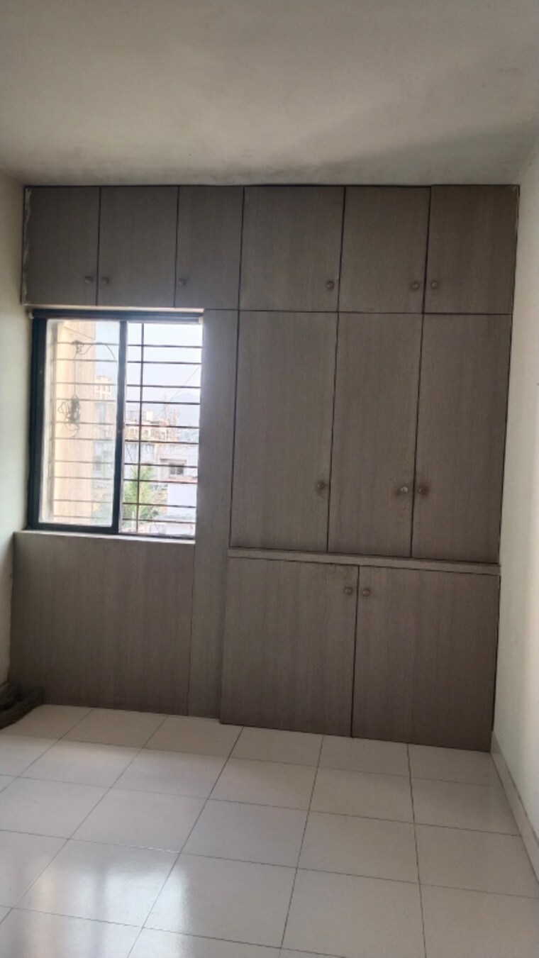 Room, katraj 2 Bedroom 1000 Sq.Ft. Apartment In Katraj Pune 9310109